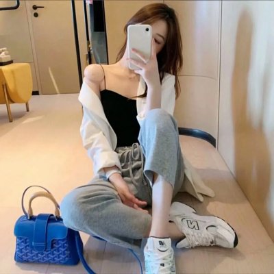 阿卡丁先生